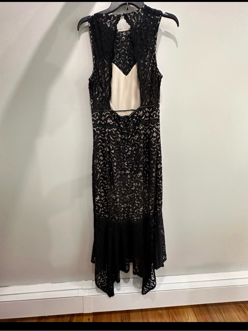 Black Lace High-Low Dress with Cream Bodice

Video upon request